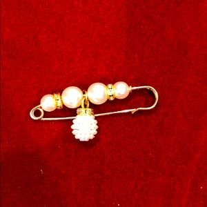 Pearl Brooch